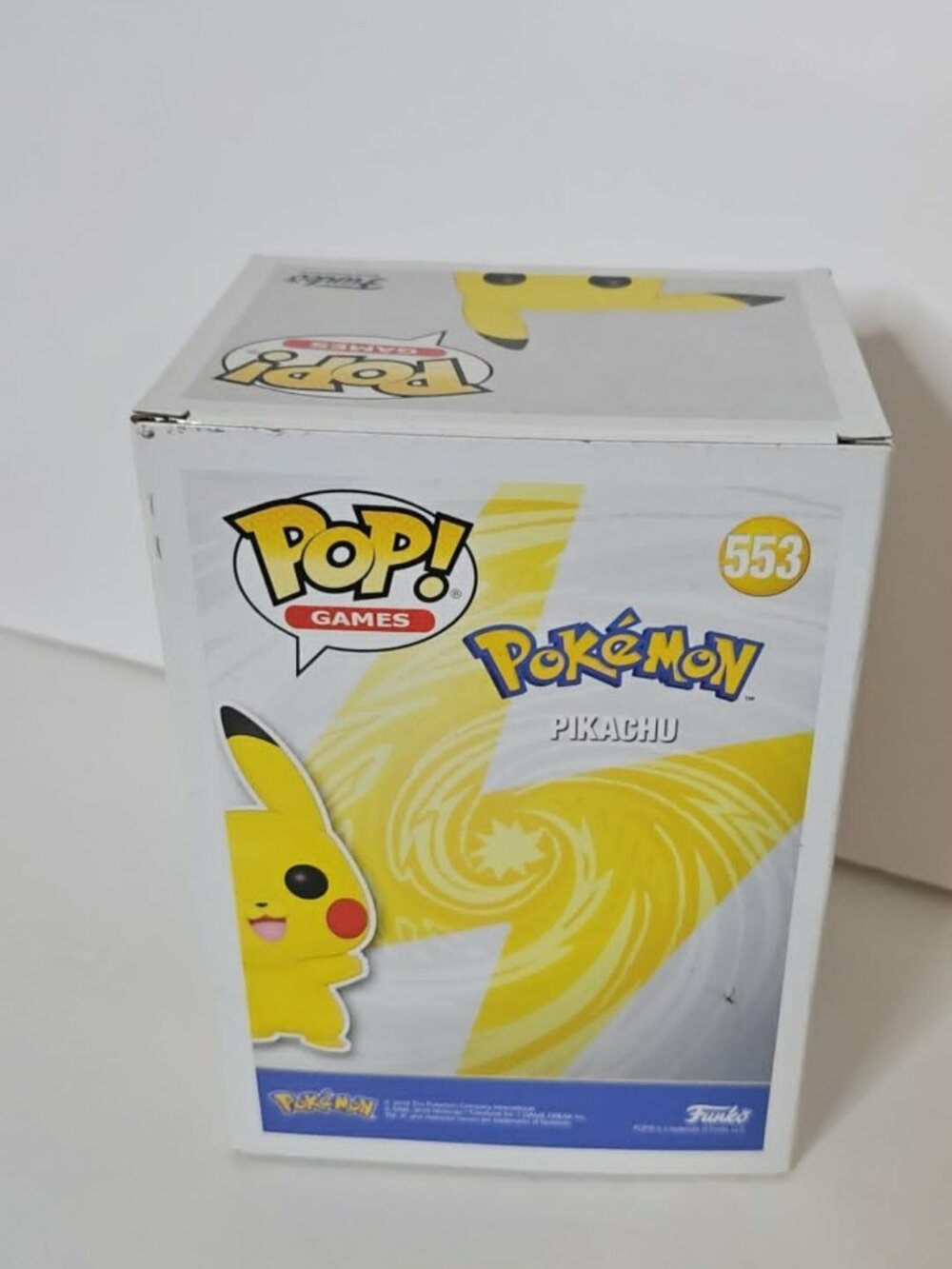 Pokémon Fan Bundle: Pikachu Funko Pop! #553 + 2 Little Golden Books - Picture 5 of 9